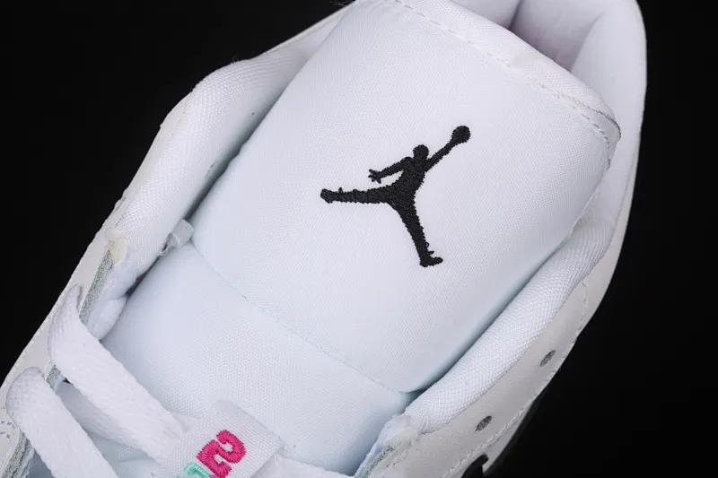 All categories Air Jordan Jordan series basketball shoes Air Jordan 1 Low Air Jordan 1 Low AJ1 Joe 1 purple mandarin duck low-top trendy sports and leisure sneakers CV9548-100